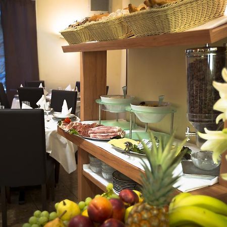 Hotel America Lourdes Kültér fotó